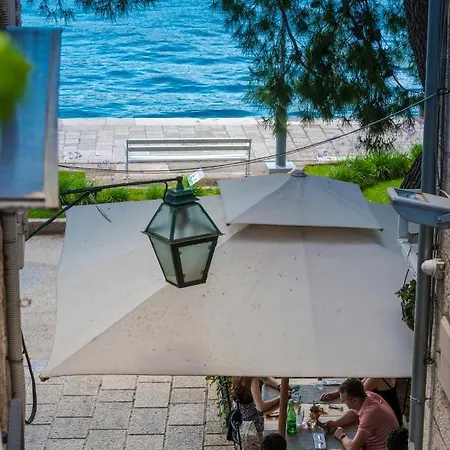 Unique Center Apartment Cavtat