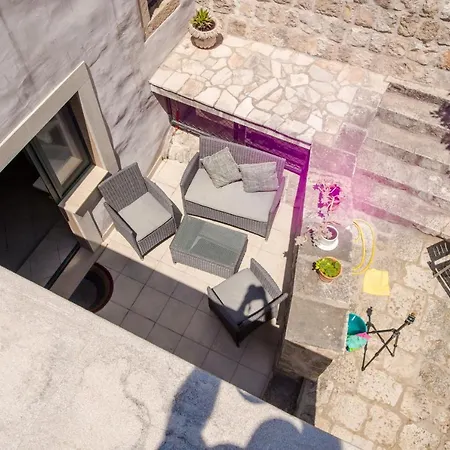 公寓 Unique Center *